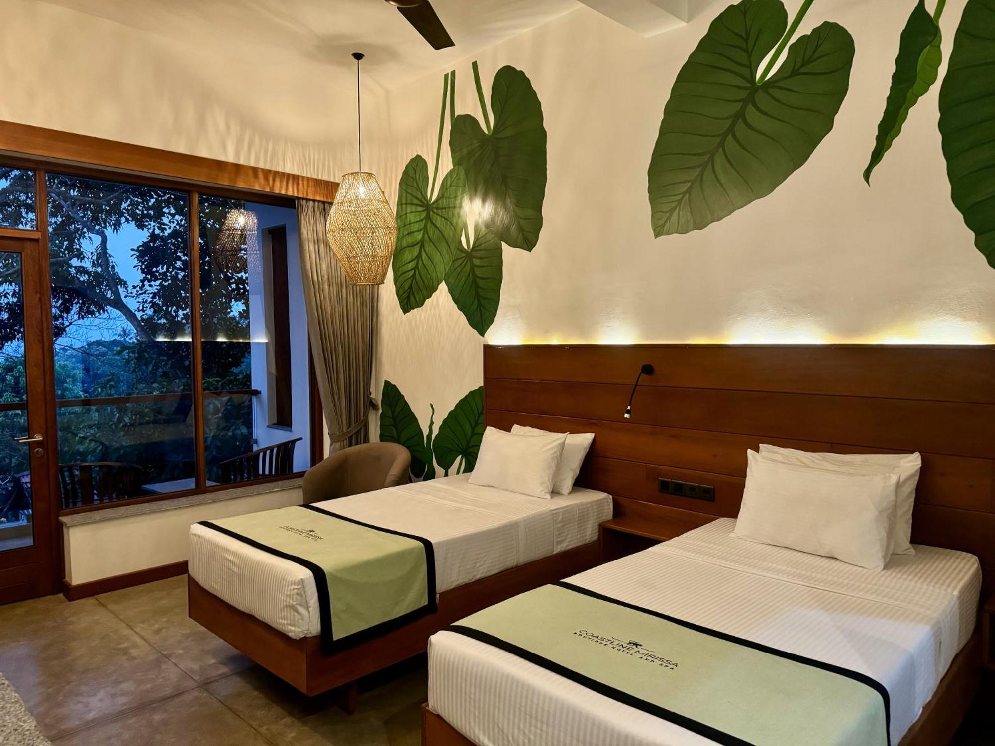 Coastline Mirissa Boutique Hotel And Spa חדר תמונה