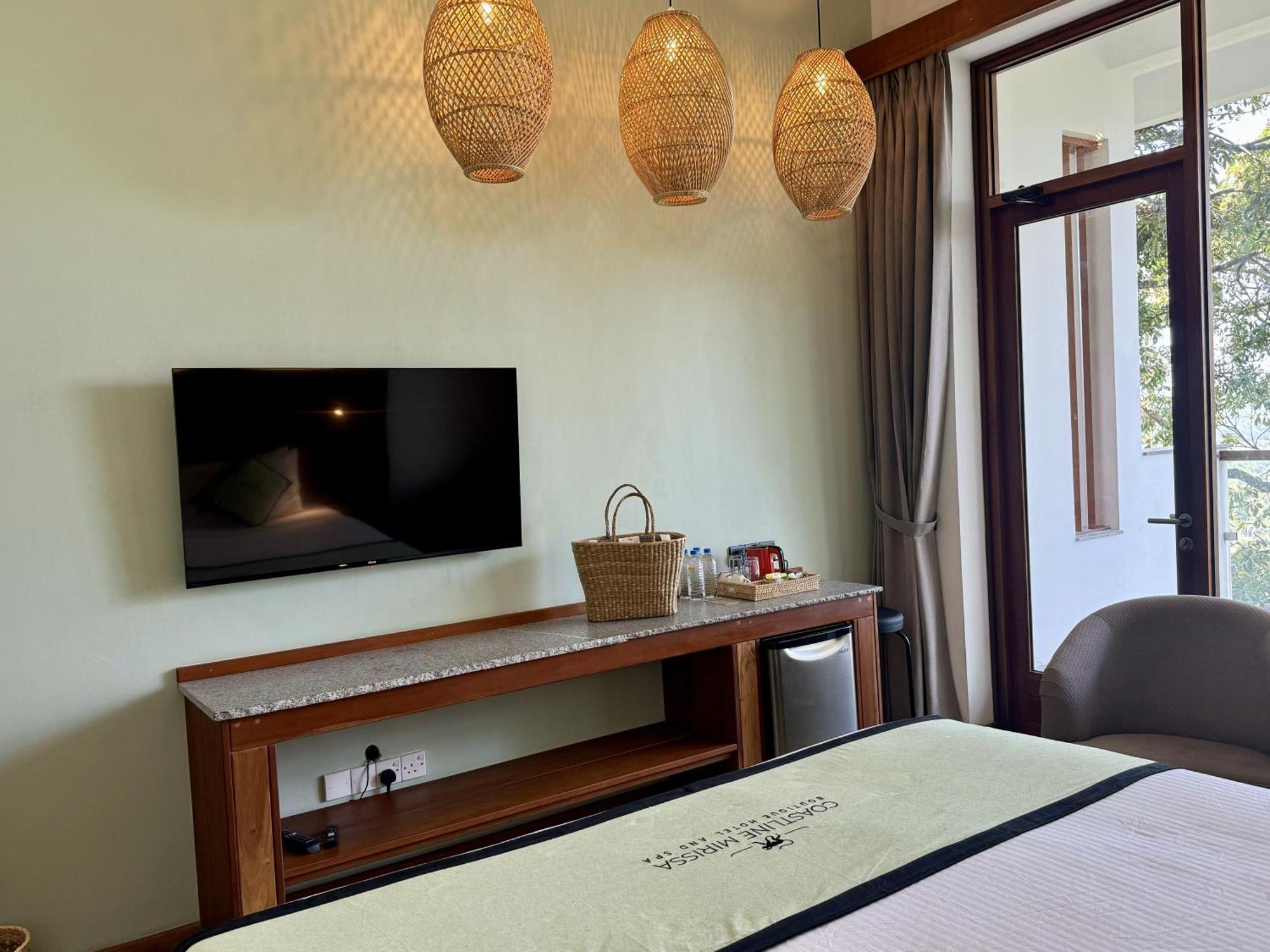Coastline Mirissa Boutique Hotel And Spa מראה חיצוני תמונה
